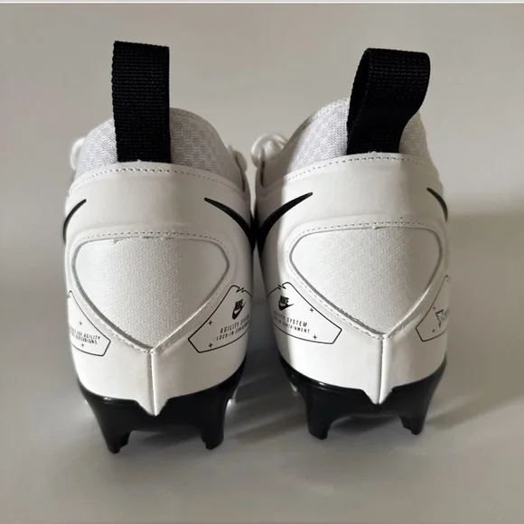 NIKE Alpha Menace Pro 3 White/Black Football Cleats Men's Size 9 DM1788-103